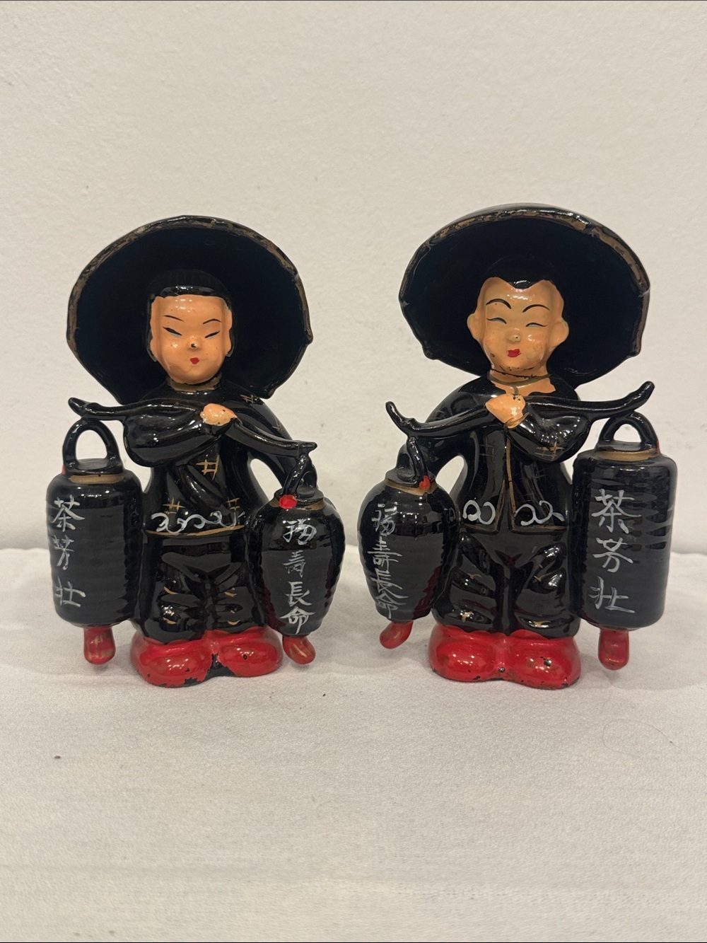 Vintage 1950s Mid Century Japanese Lantern Carrier Ceramic Figurines, Pair 6”